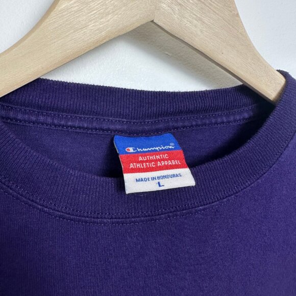 2009 Champion University of Washington Huskies NCAA Baseball T-Shirt Size Large - Picture 5 of 5